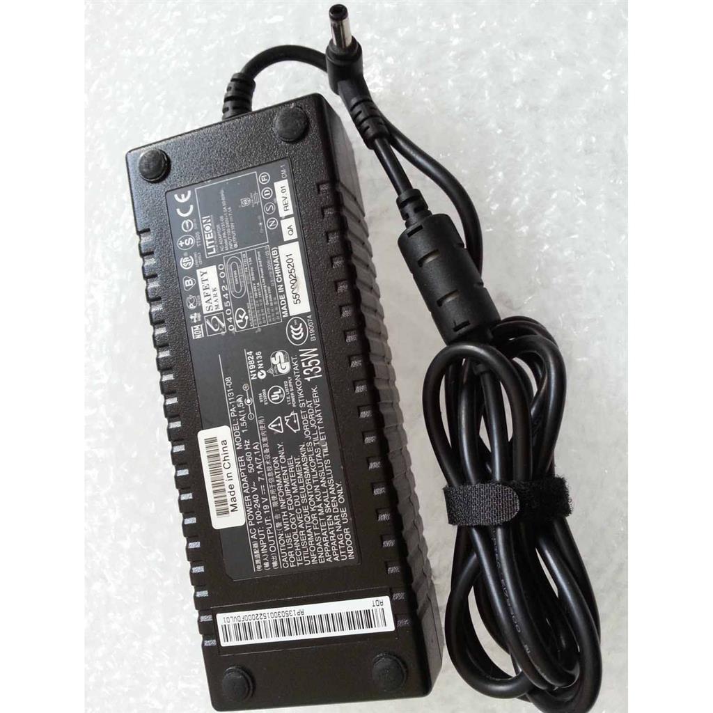 135W Notebook adapter for Acer Aspire 9920G Series (19V 7.1A 5.5X2.5mm) bulk packing